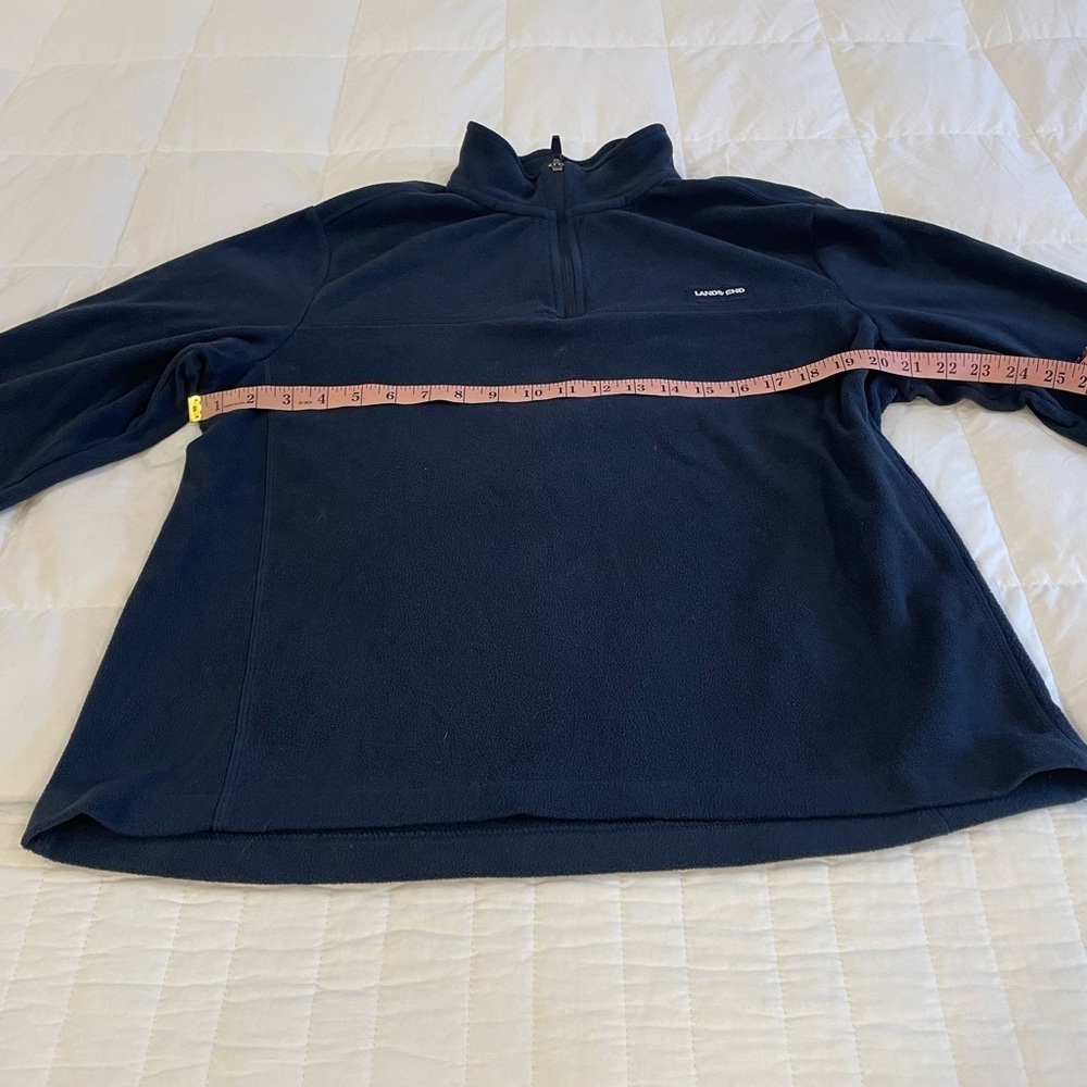 Lands’ End Men’s 3 Quarter Zip Fleece Jacket Pullover.  Navy Blue.  Size Medium